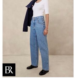 Banana Republic Women's Classic Blue Straight Leg Jeans Sz 26